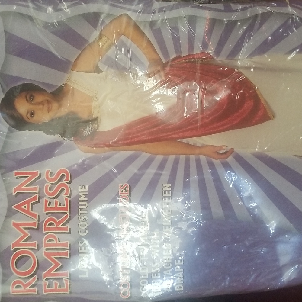 Women's Roman Empress Halloween costume!